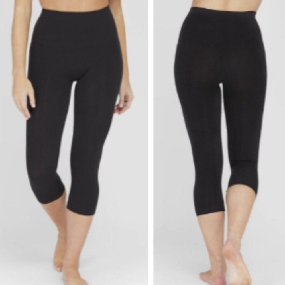 Spanx asset capri leggings